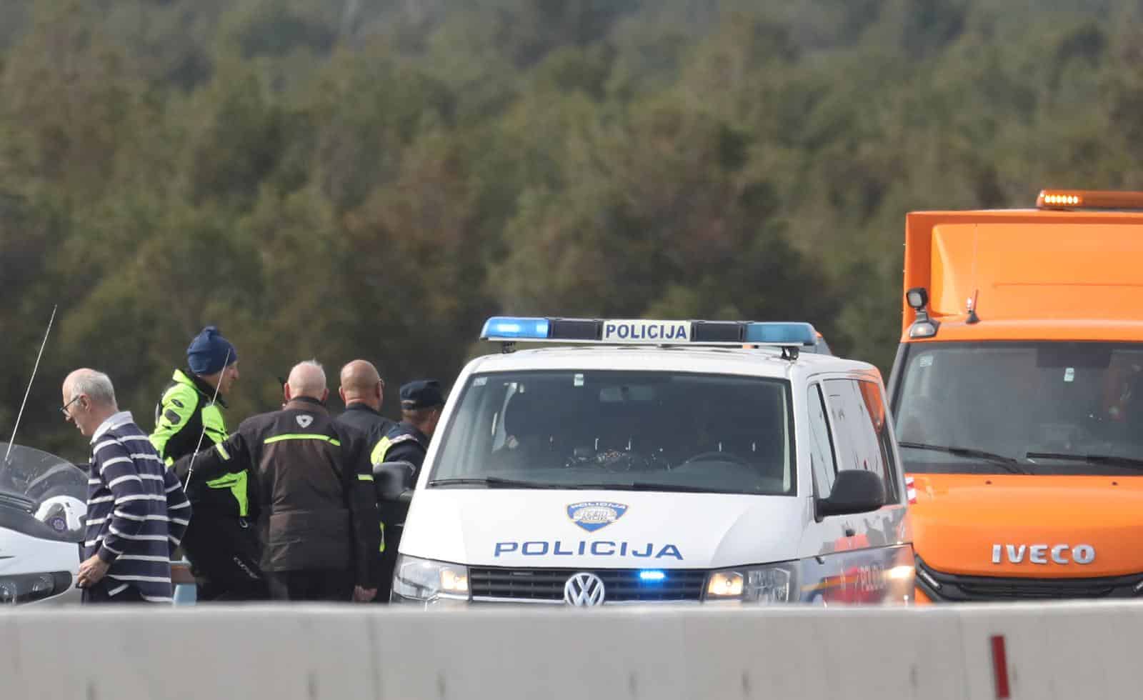 Teška prometna nesreća na A1 Jedna osoba smrtno stradala 01Portal