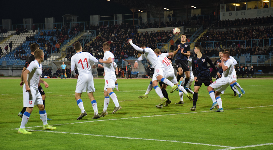 FOTO: Hrvatska U-21 Reprezentacija Izgubila Od Češke » 01Portal - Prvi ...