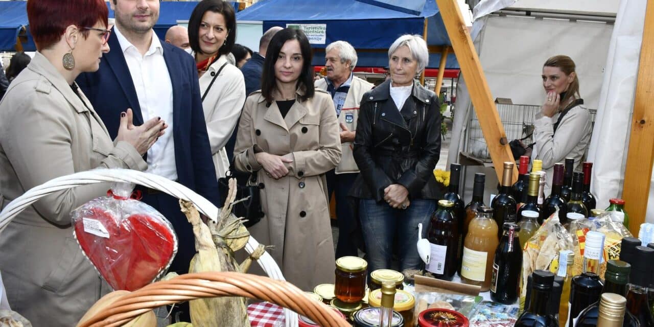 Sisak: Ministrica Vučković posjetila sajam poljoprivrede i ruralnog razvoja