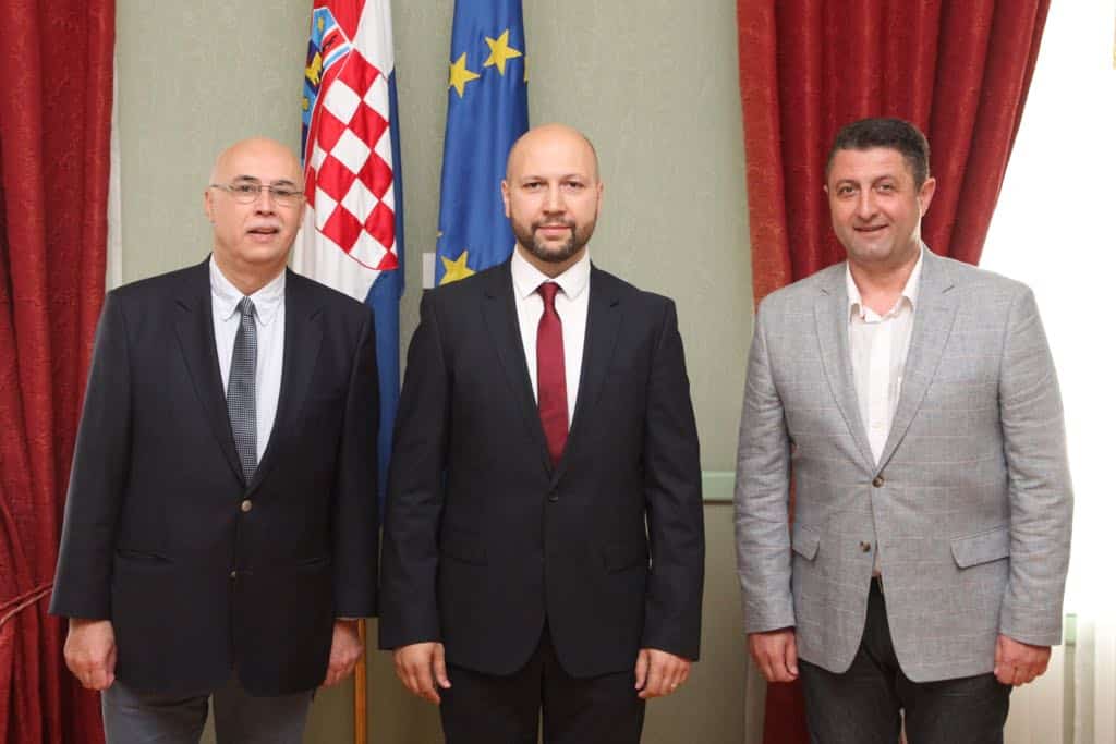 0_Ambasador Gruzije u posjeti kod aborskog zastupnika Mihaela Zmajlovica 3