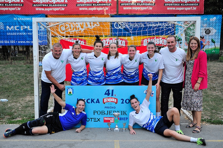 1. mjesto – ŽNK Radnik Karlovac
