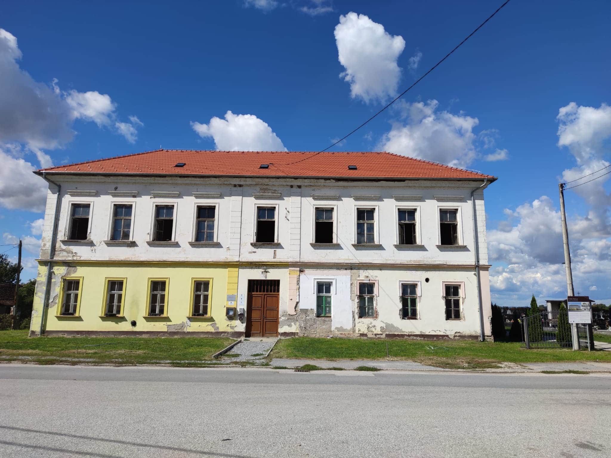 11 22.9.20222., radovi uređenje statike stara škola Dubrovčak Lijevi – Javor Bojan Leš – Ivanić-Grad