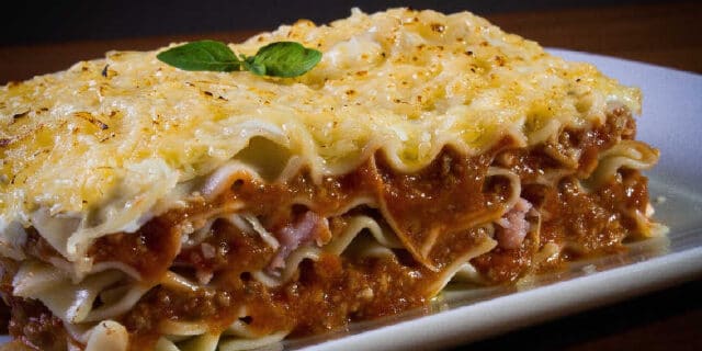 2021-01-27-gastro-domaći rezanci-mljeveno meso