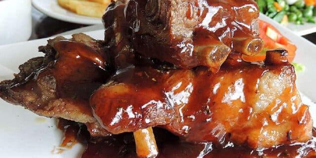 2021-06-12-gastro-svinjska-rebrica