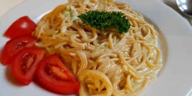 2021-08-02-gastro-špageti-4-vrste sira
