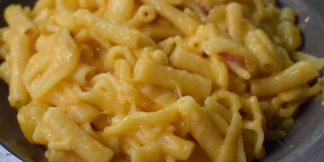 2021-10-19-gastro-W-pasta-bundeva