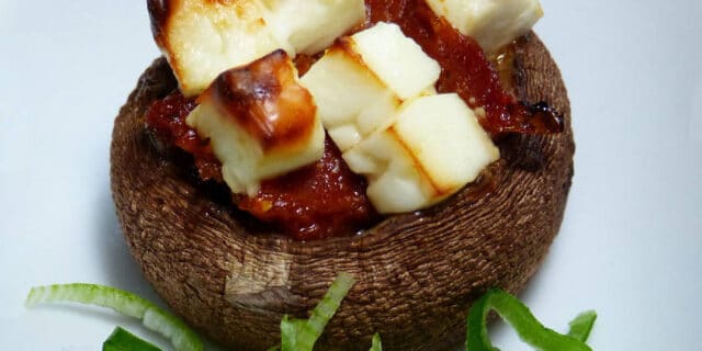 2021-11-16-gastro-W-punjeni-šampinjoni