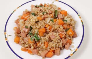 2021-12-01-gastro-MIX-fired rice