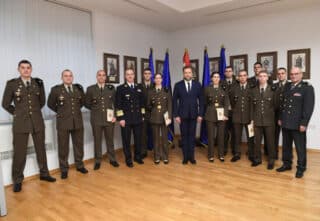 Ministar Banožić kadetima uručio Rješenja o prijmu u djelatnu vojnu službu