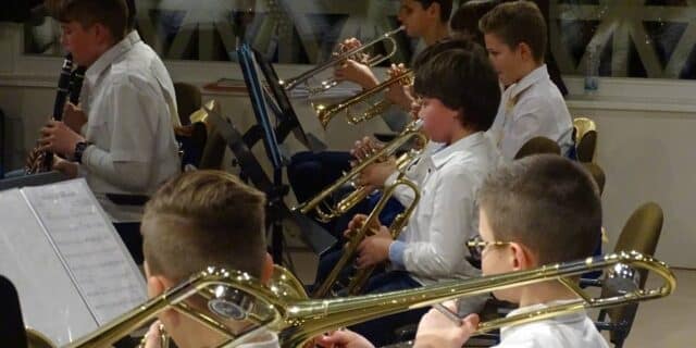 48364055_2132173553470541_2820228156806397952_n