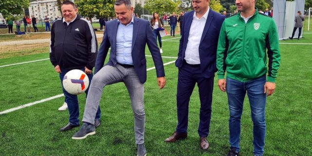 GNM-Primopredaja-novog-nogometnog-terena-7