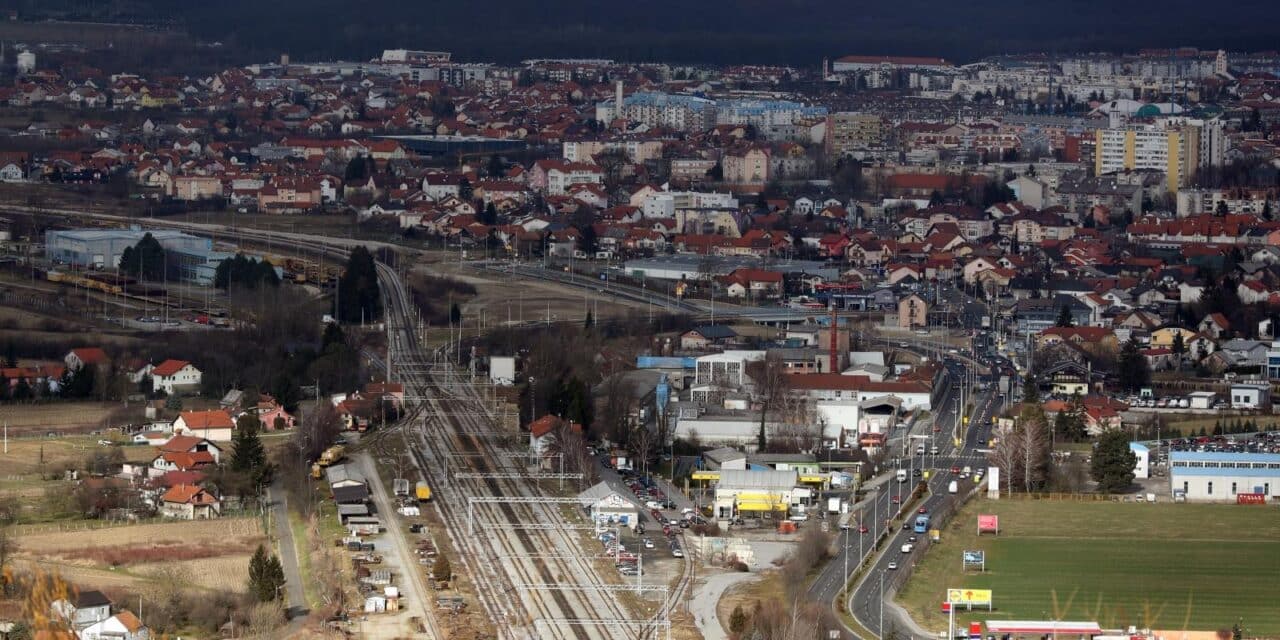 PXL_010218_19512872