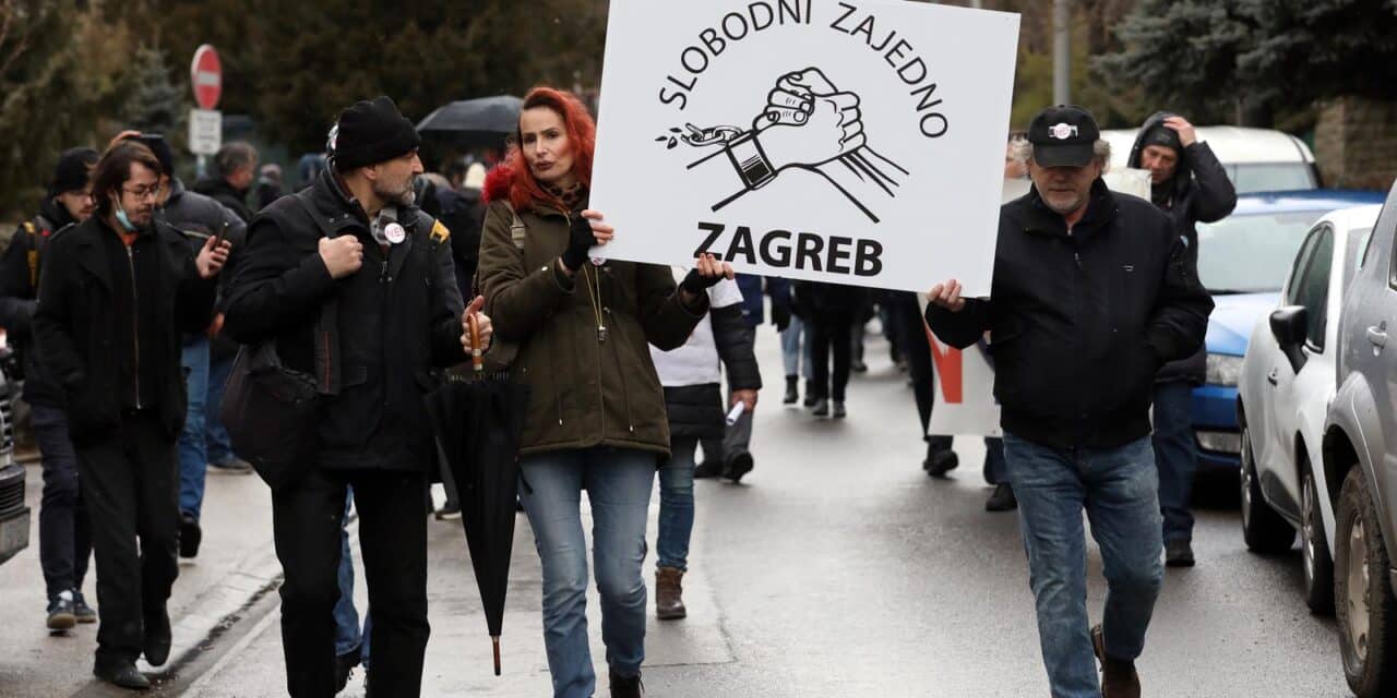 Ispred HZJZ organiziran je mirni prosvjed protiv korona mjera