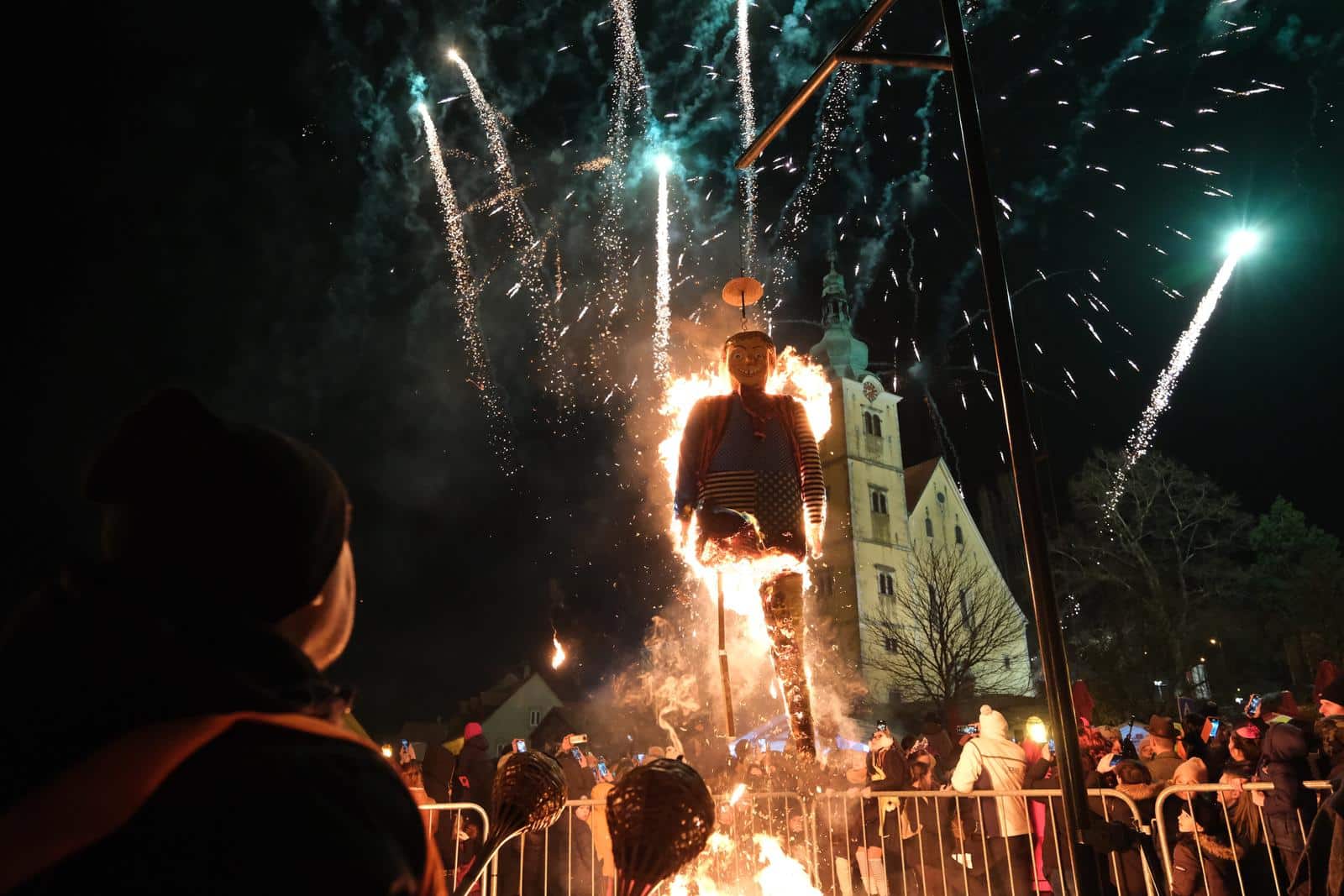 Na pokladni utorak završen je 196. Samoborski fašnik, spaljen je Princ Fašnik