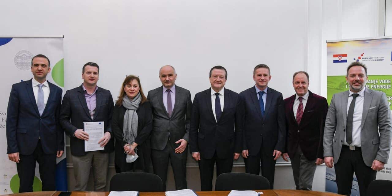 Potpisivanje Ugovora o početku radova cjelovite obnove zgrade Fakulteta kemijskoga inženjerstva i tehnologije Sveučilišta u Zagrebu