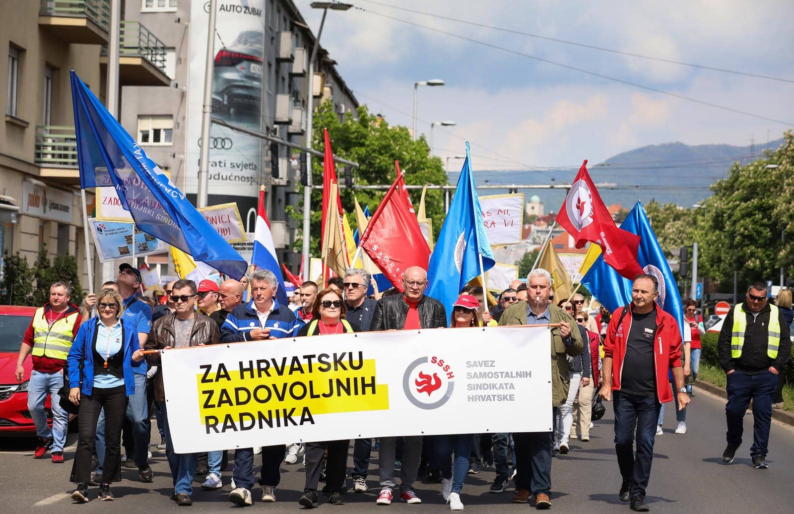 Zagreb: Na Međunarodni praznik rada održan marš pod sloganom Za Hrvatsku zadovoljnih radnika