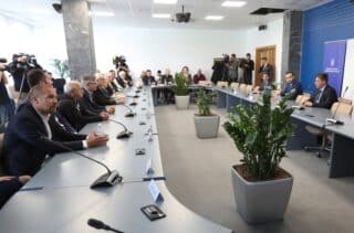 Zagreb: Ministar Aladrović uručio ugovore vrijedne 25.77 milijuna kuna