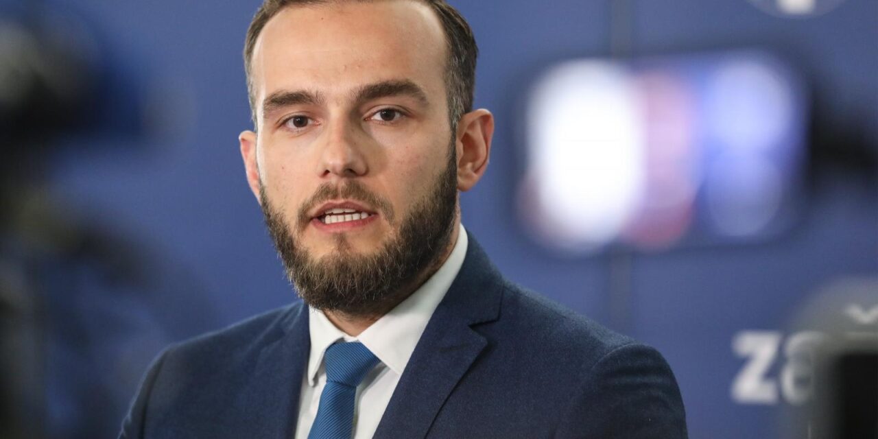 Zagreb: Ministar Aladrović uručio ugovore vrijedne 25.77 milijuna kuna