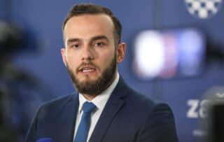 Zagreb: Ministar Aladrović uručio ugovore vrijedne 25.77 milijuna kuna