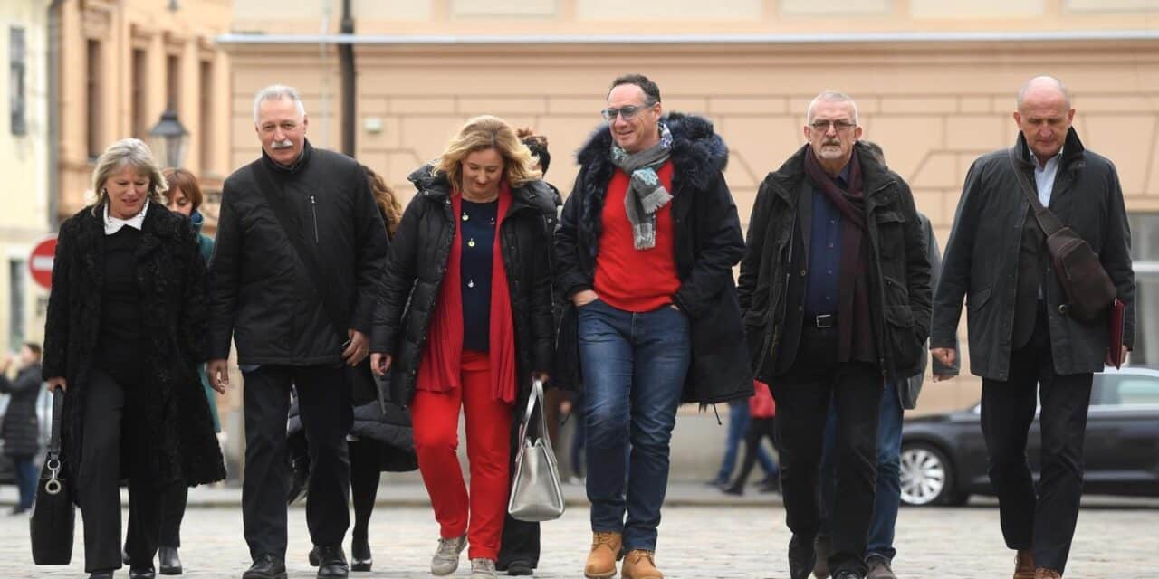 Zagreb: Predstavnici obrazovnih sindikata dolaze u Vladu na pregovore