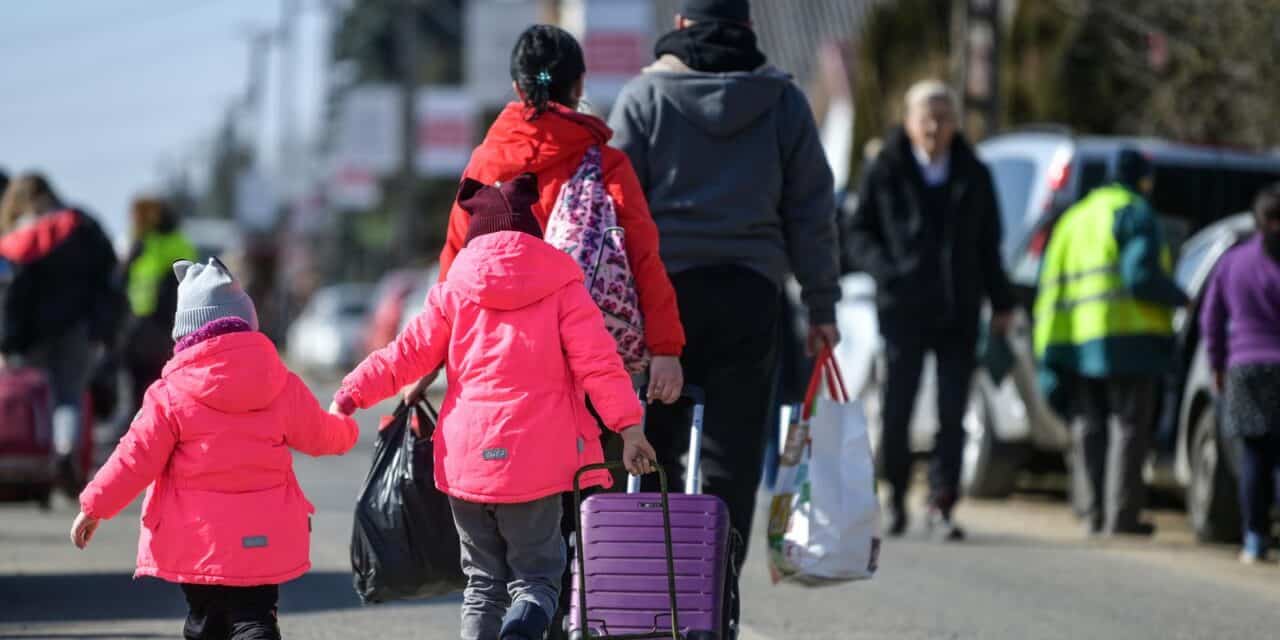 Granični prijelaz Tiszbecs i prihvatni centar u Osnovnoj školi za izbjeglice iz Ukrajine