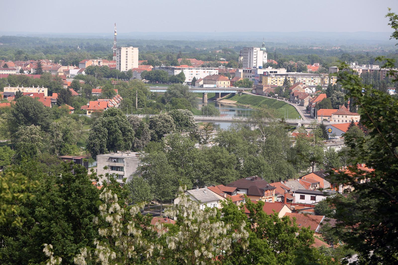 Pogled na Grad Karlovac sa Dubovca