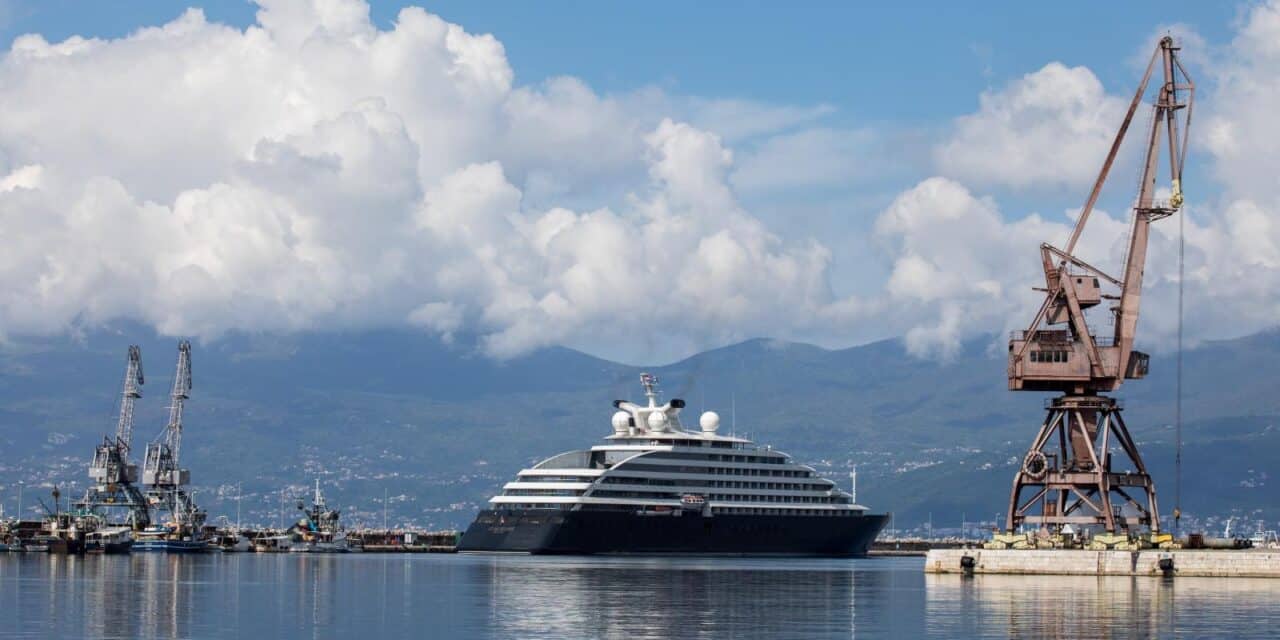 Polarni kruzer “Scenic Eclipse” na vezu u riječkoj luci