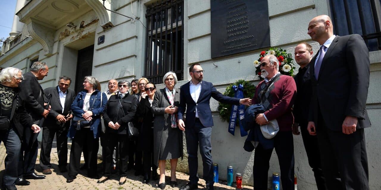 Tomašević sa suradnicima odao počast civilima stradalim prilikom raketiranja Zagreba