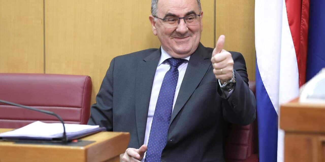 zdravko zrinušić