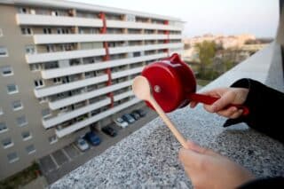 Zagreb: Prosvjed protiv gradonačelnika Bandića “Izađite na balkone s loncima i poklopcima”