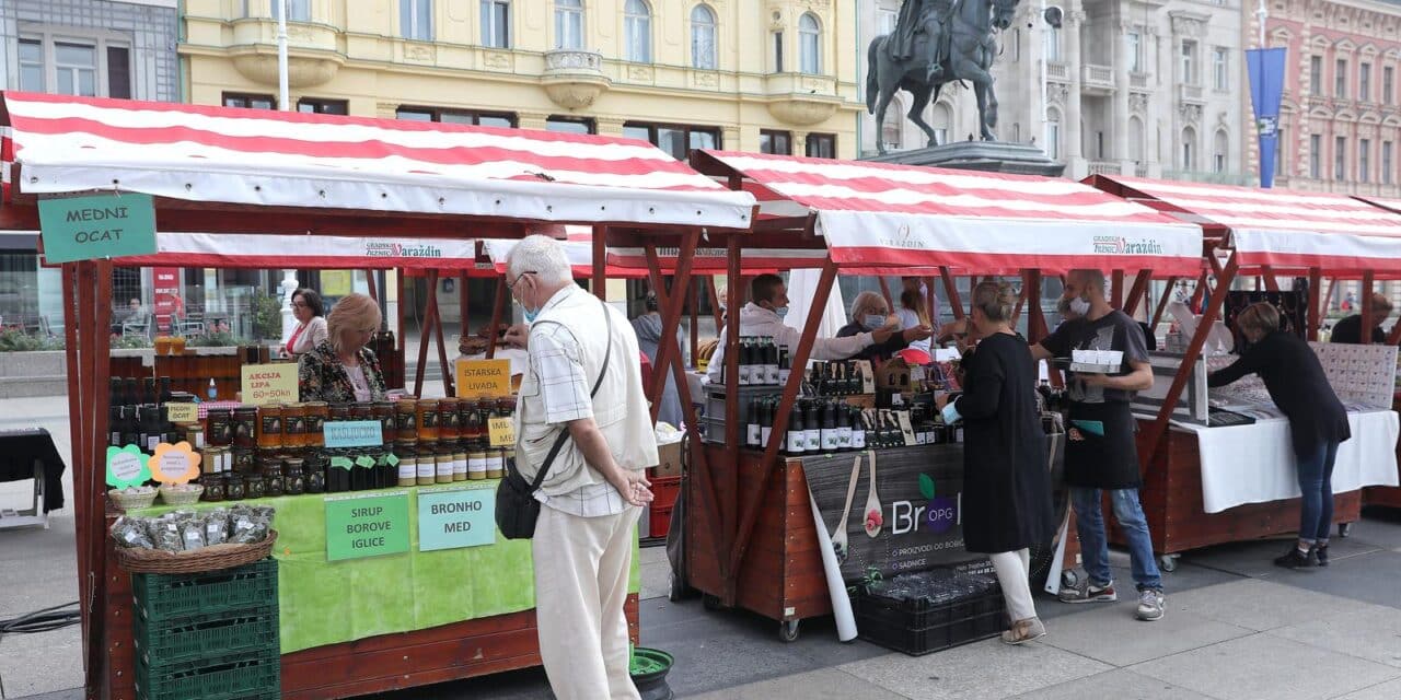 Zagreb: Na Trgu bana Jelačića počeo Eko sajam