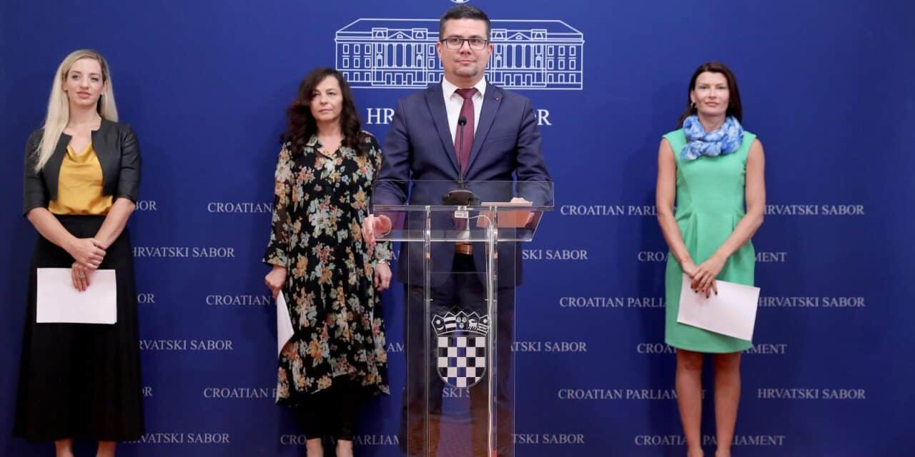 Zagreb: U Saboru održana konfrencija za medije Kluba zastupnika SDP-a