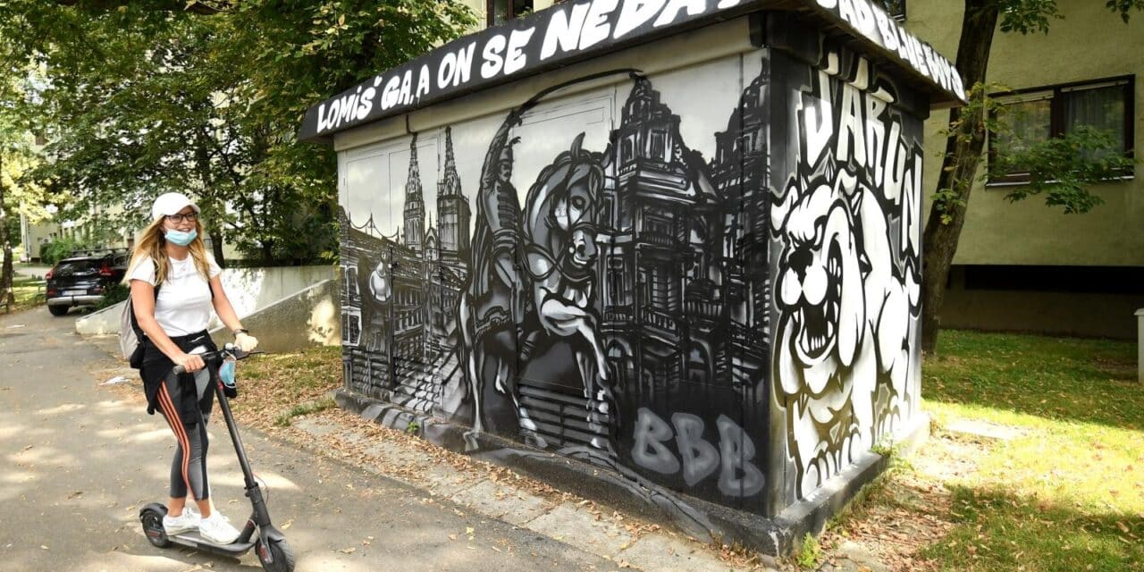 Grafit posvećen potresu koji je pogodio Zagreb osvanuo na trafostanici na Jarunu