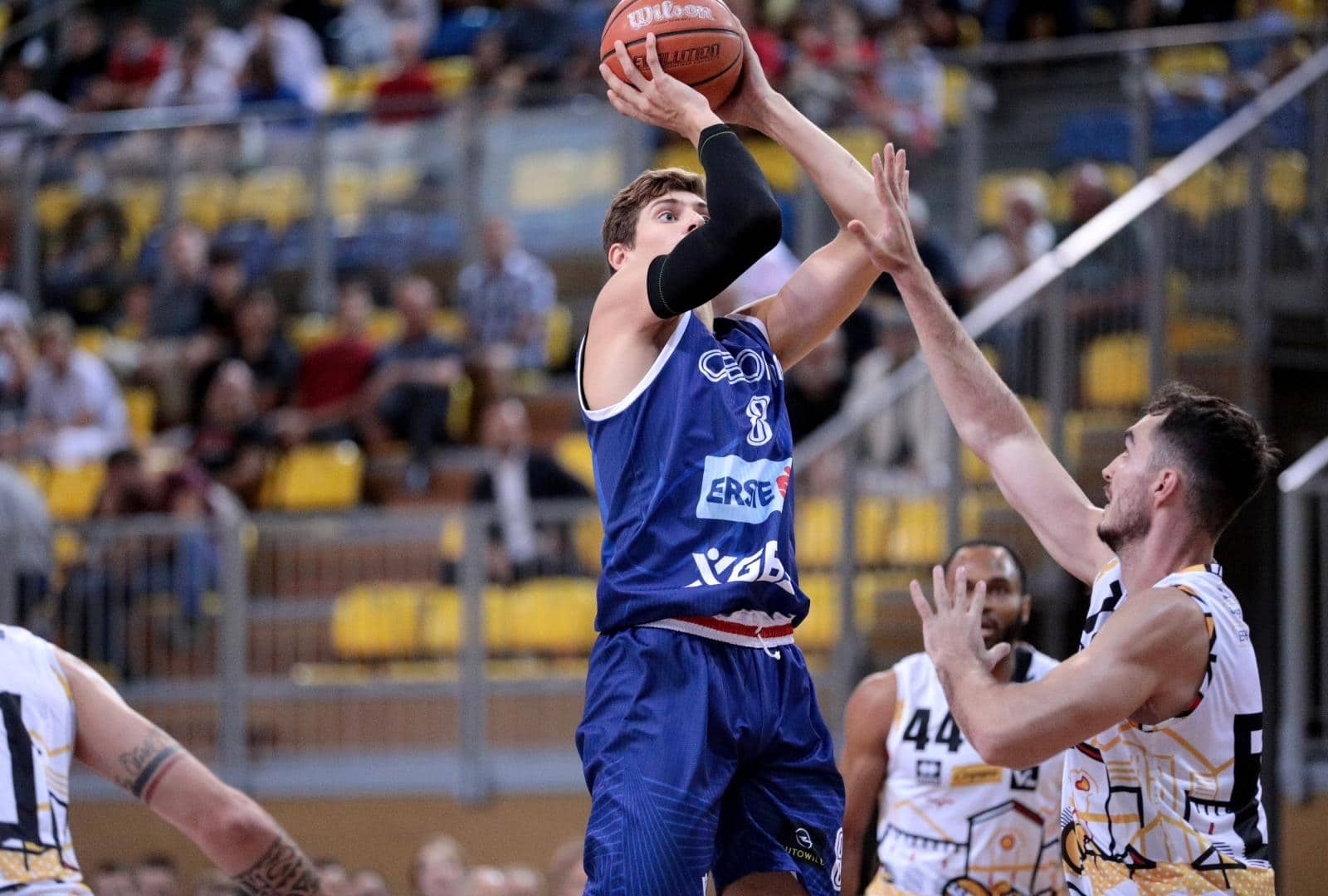Cibona i Carpegna Prosciutto Pesaro u finalu Liburnia kupa u Opatiji