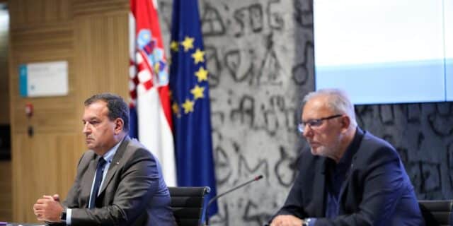 Zagreb: Nacionalni stožer za civilnu zaštitu održao konferenciju za medije
