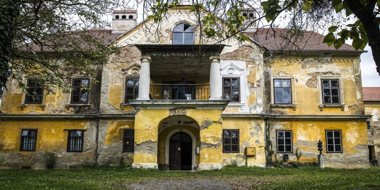dvorac jakovlje