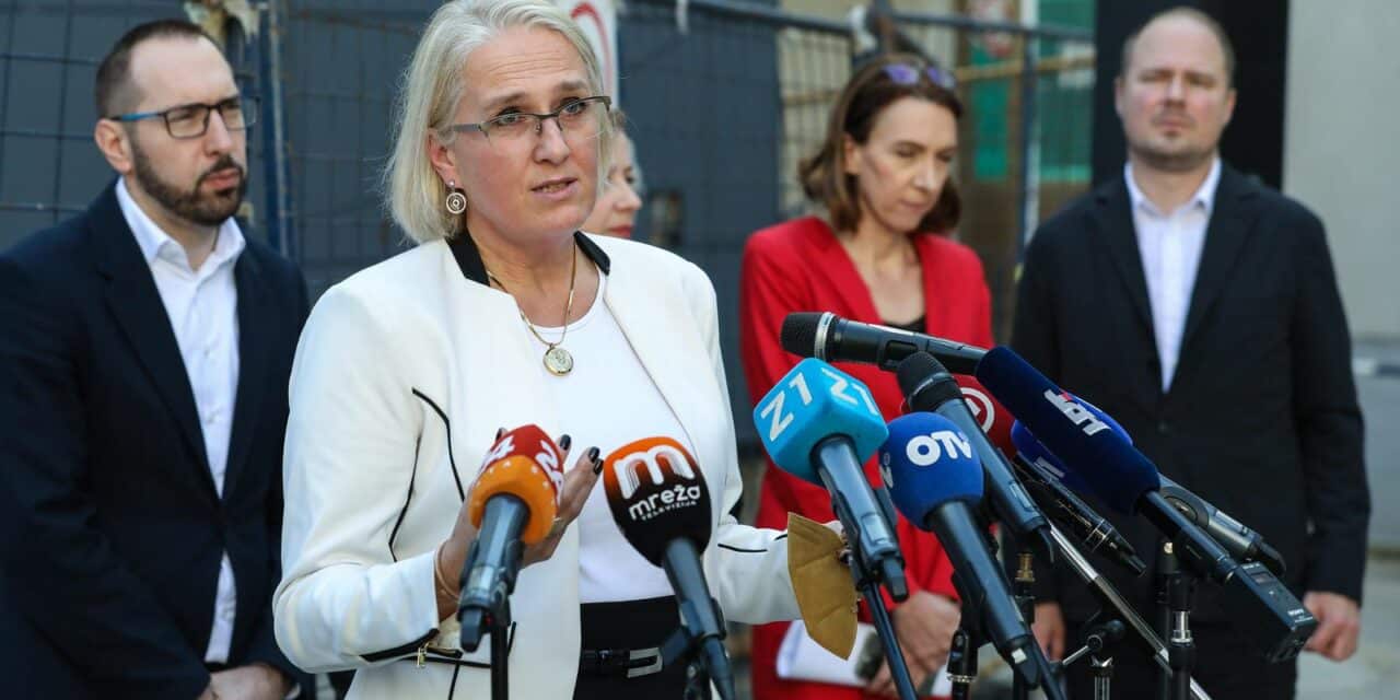 Tomašević obišao gradilište budućeg Zavoda za mikrobiologiju Kliničke bolnice Sveti duh