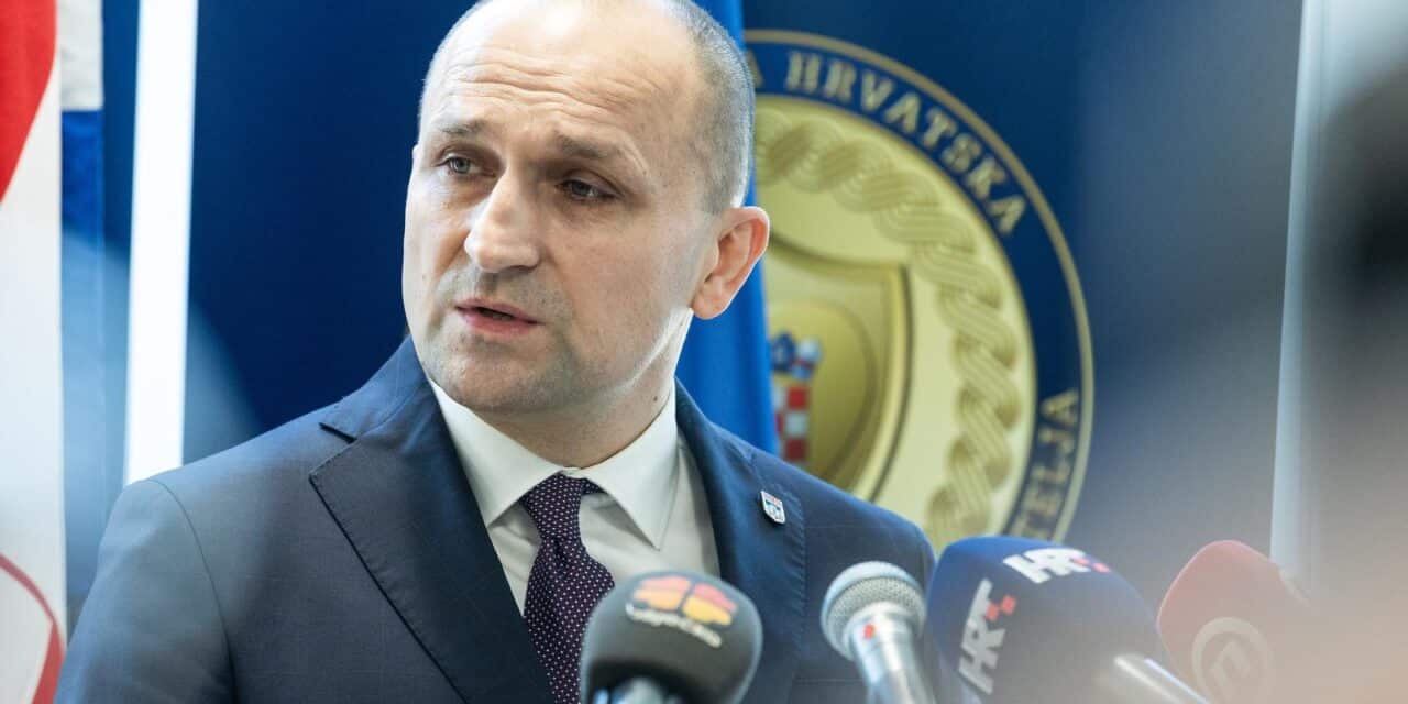 Osijek: Svečano otvoren Regionalni centar veterana za savjetodavnu i psihosocijalnu podršku iz Domovinskog rata