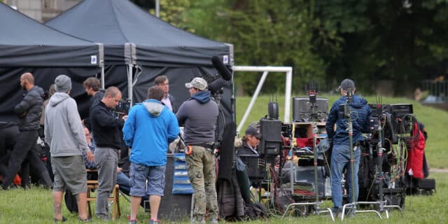 Snimanje filma The Hitman’s Wife’s Bodyguard na igralistu iza muzeja Mimara