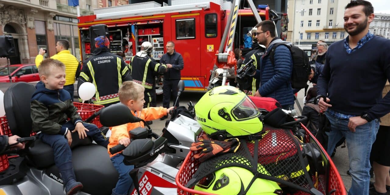 Na glavnom zagrebackom trgu obiljezen Dan vatrogastva i mjesec zastite od pozara