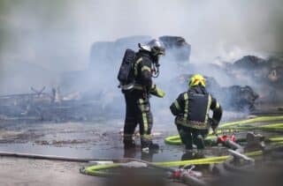 Požar u reciklažnom dvorištu u  Novom Zagrebu