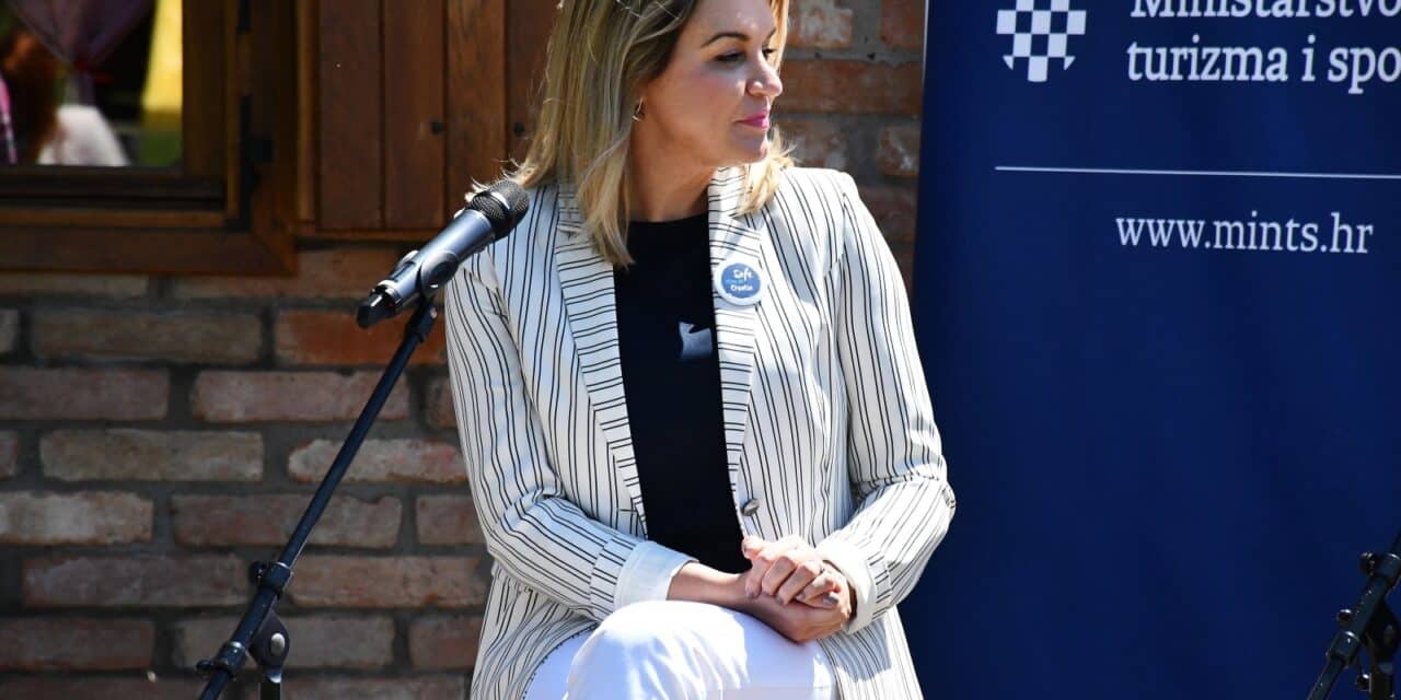 Bukovlje: Ministrica Nikolina Brnjac predstavila kampanju “Doživi domaće – istraži ruralnu Hrvatsku”.