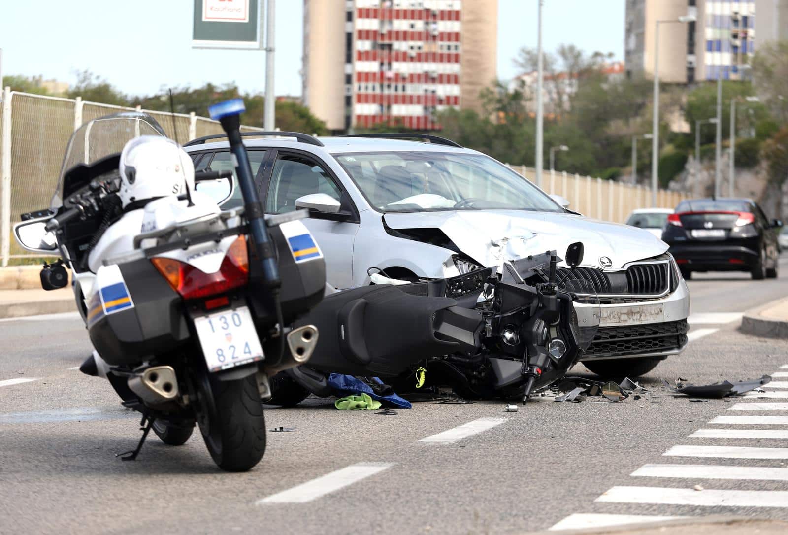 Sudar motora i automobila u Šibeniku, očevid je u tijeku