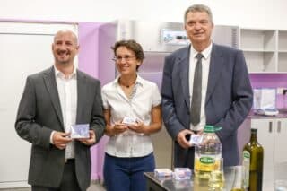 Zagreb: Zvijezda donirala ulja za proizvodnju sapuna s točkicama