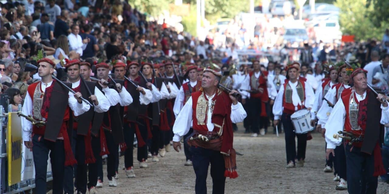 Detalji odora sudionika 304. Sinjske alke