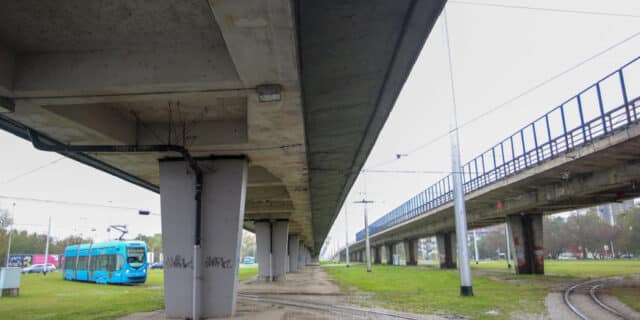 PXL_041119_26671170