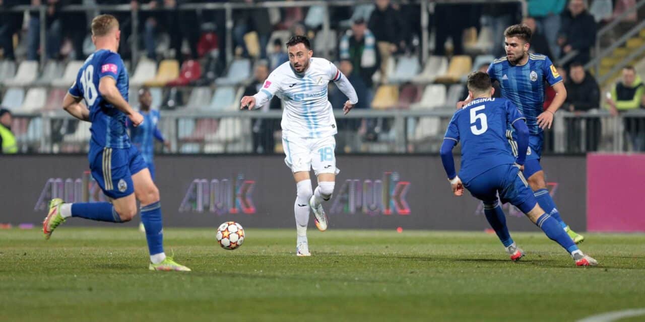Rijeka  je u 22. kolu HNL-a na domaćem terenu svladala Lokomotivu 3:2