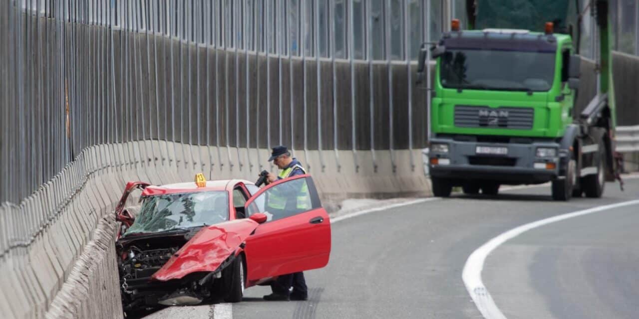 Jedna osoba smrtno stradala u prometnoj nesreći na autoceti Rijeka – Zagreb