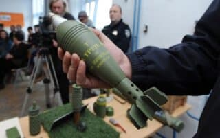 oružje tromblonska mina bomba