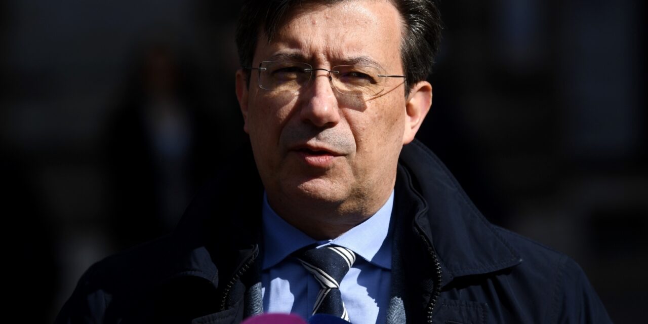 željko uhlir